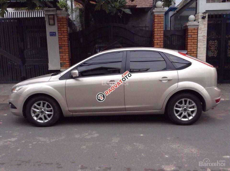 Cần bán lại Ford Focus 2008, màu bạc ngoại thất, nội thất còn như mới, giá 320tr, rẻ hơn cho người thiện chí-7