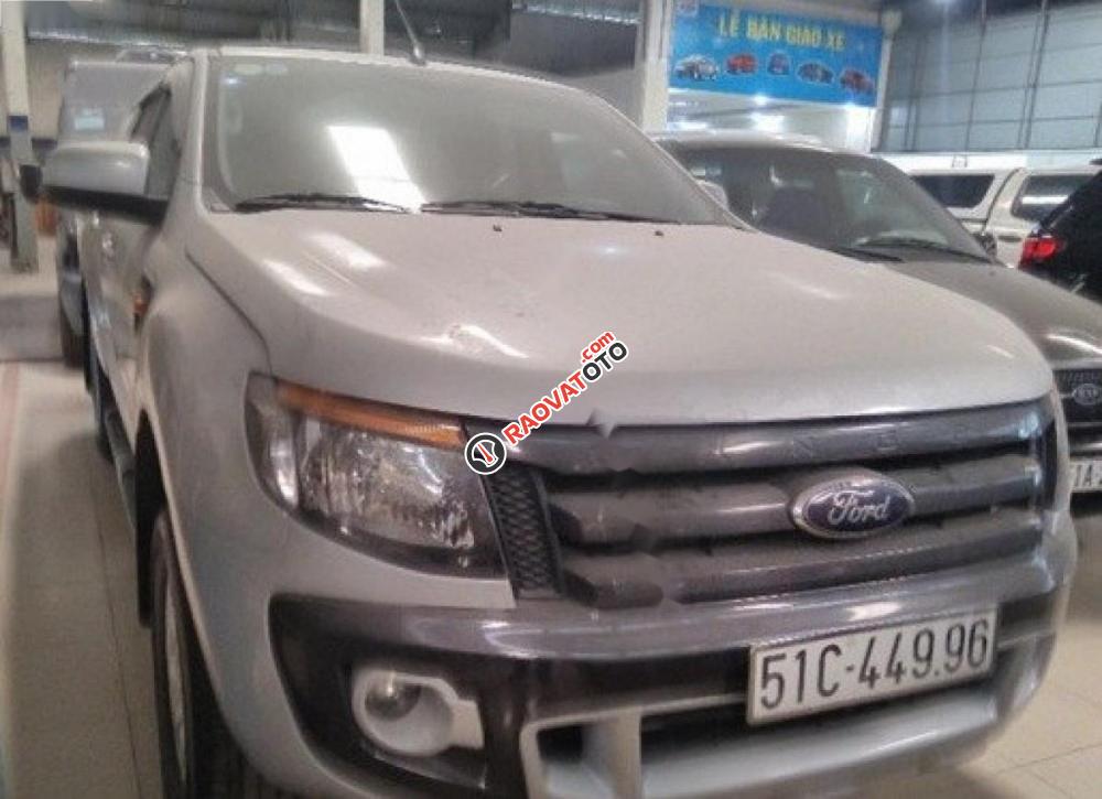 Bán Ford Ranger XLS 2.2L 4x2 MT đời 2014, màu bạc, xe nhập số sàn, 493tr-0