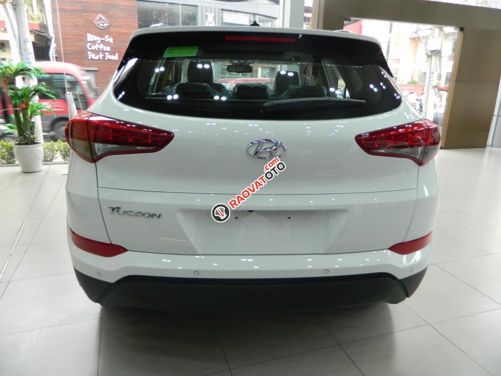 Hyundai Tucson 2017 2.0 AT Euro4 bản đặc biệt, giảm 130tr, giao liền-11