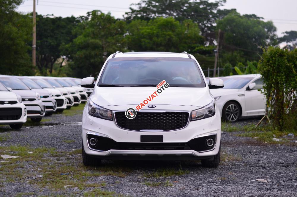 Kia Sedona xe chất - giá sốc và nhiều quà tặng hấp dẫn-0