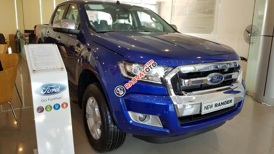 Bán Ford Ranger XLT 4x4MT 2017, mới 100%, đủ màu, giao xe ngay, nhập khẩu-0