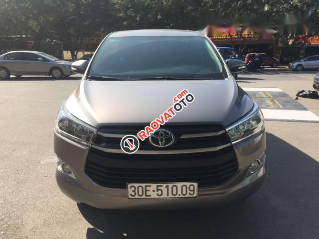 Bán xe Toyota Innova 2.0E đời 2017 chính chủ, 750 triệu-0