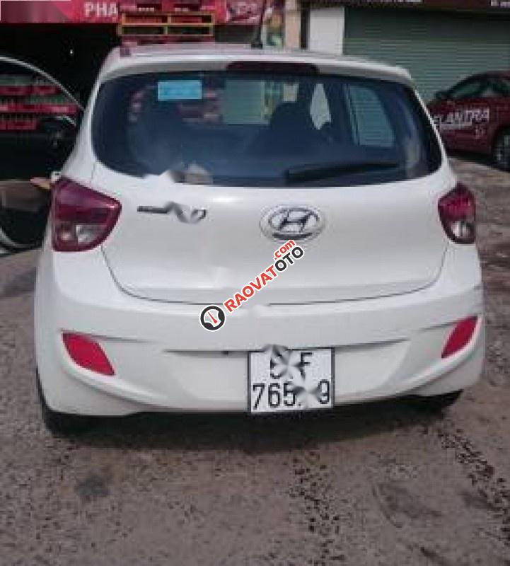 Cần bán Hyundai Grand i10 1.0 MT Base đời 2016, màu trắng, nhập khẩu nguyên chiếc-1