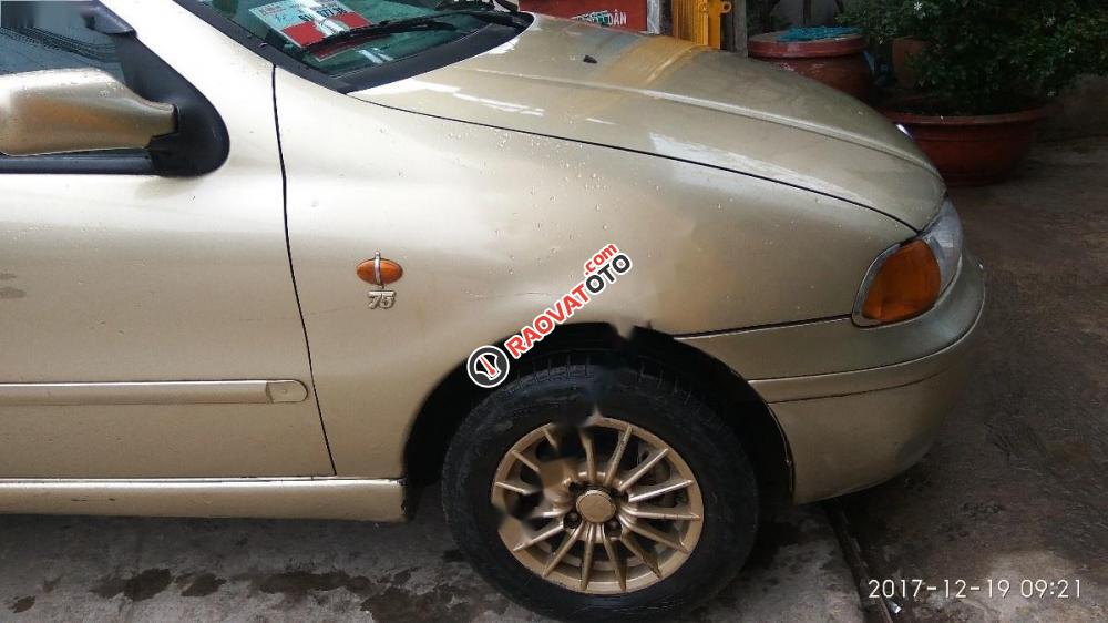 Cần bán xe Fiat Siena đời 2003, màu vàng số sàn, giá chỉ 85 triệu-5