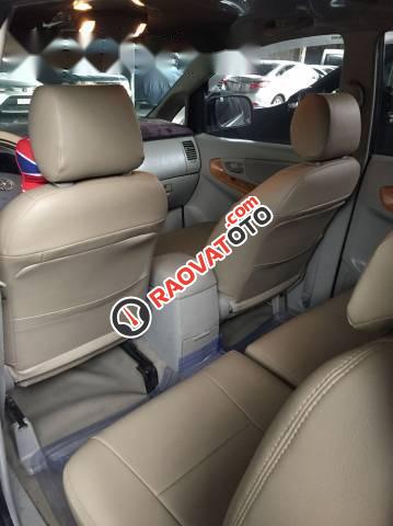 Bán gấp Toyota Innova đời 2008, màu bạc-2