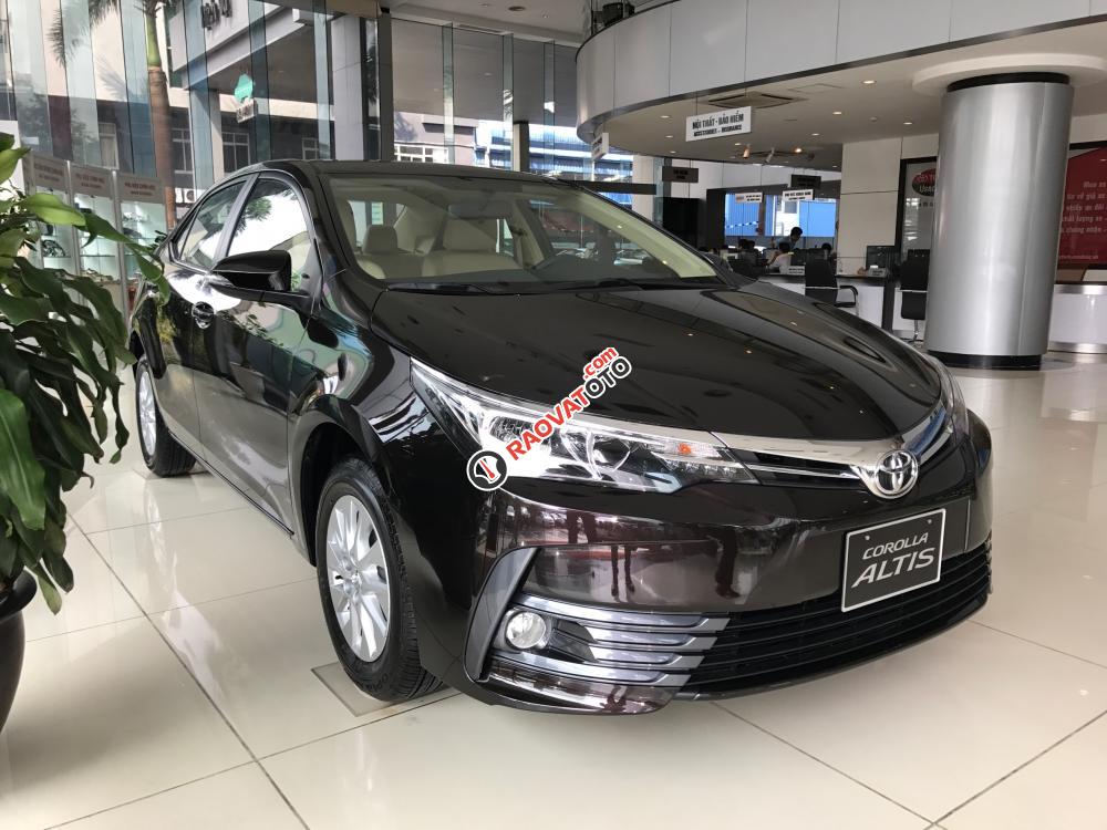 Bán Toyota Corolla Altis 1.8E (CVT) tặng khuyến mãi nhiều tiền mặt và phụ kiện-1