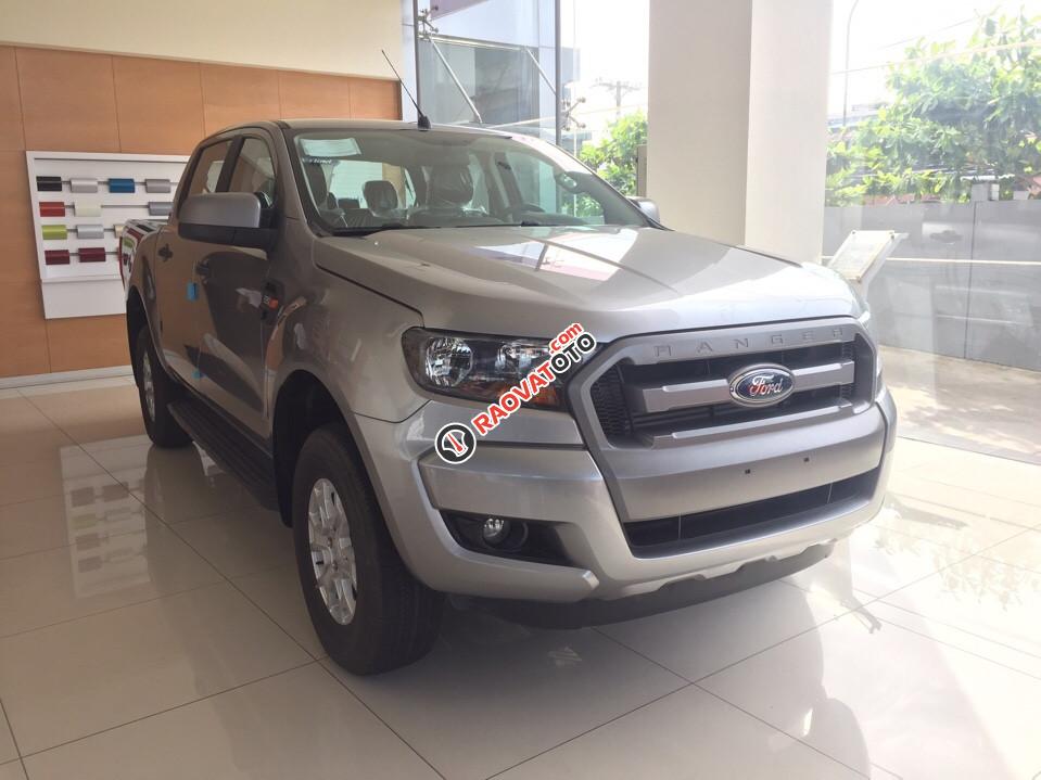 Cần bán xe Ford Ranger XLS MT màu bạc, nhập khẩu, giá không tưởng-0