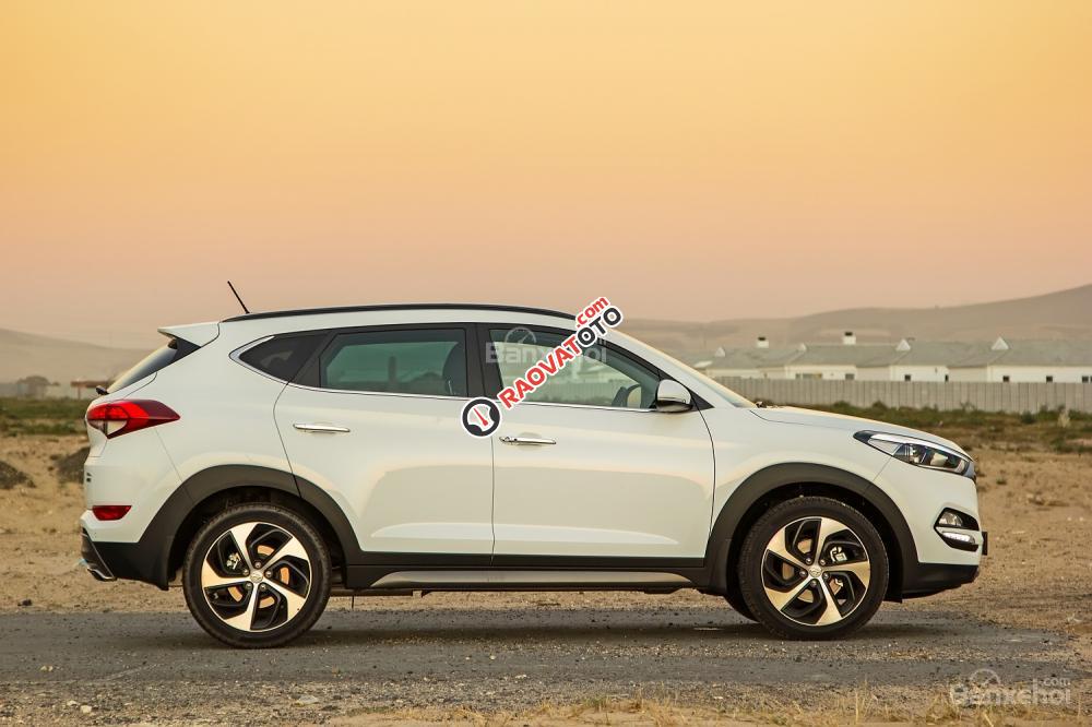 Hyundai Tucson 1.6 T-GDi Turbo đời 2017, màu trắng giảm 98r-4