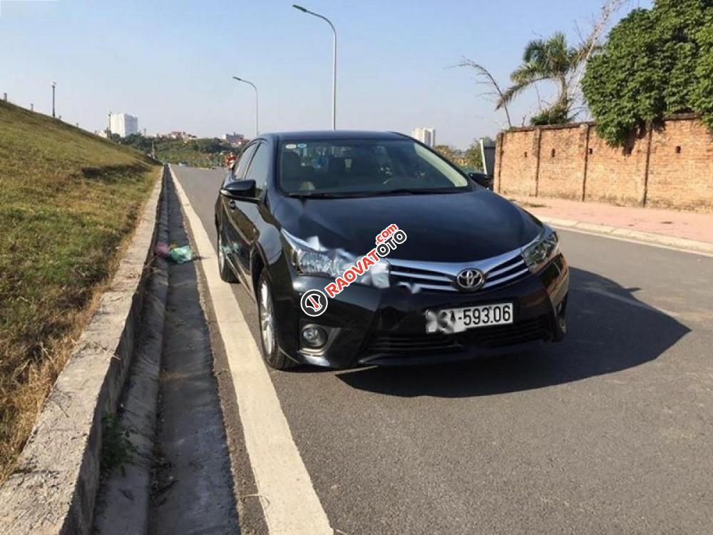 Cần bán xe Toyota Corolla altis 1.8G AT năm 2015, màu đen, chính chủ, giá cạnh tranh-0