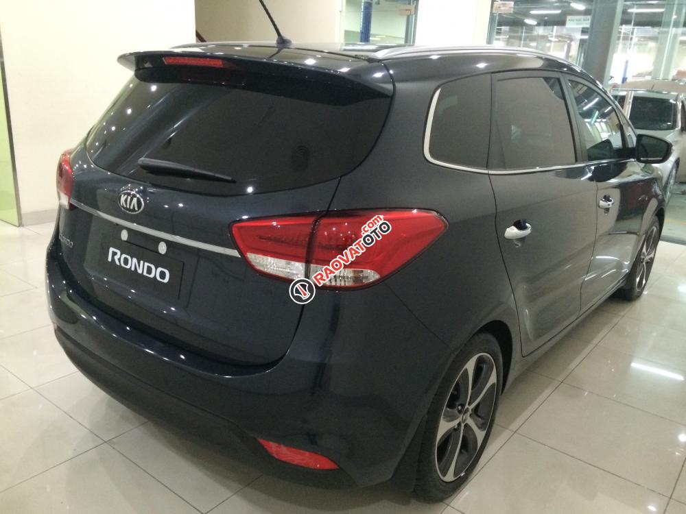 Chỉ 8 triệu/tháng có ngay xe Kia Rondo-4