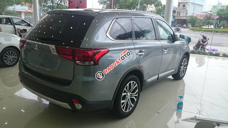 Xe SUV Outlander 2.0l nhập nguyên chiếc, xe model 2018, màu xám giao ngay 0982.455.567-5