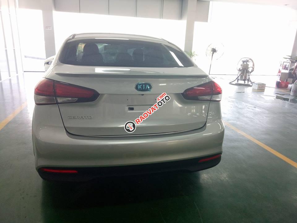 Kia Cerato 1.6MT chỉ cần đưa trước 181 triệu là có xe ngay, Lh 0938603059 để nhận ngay giá tốt nhất-2