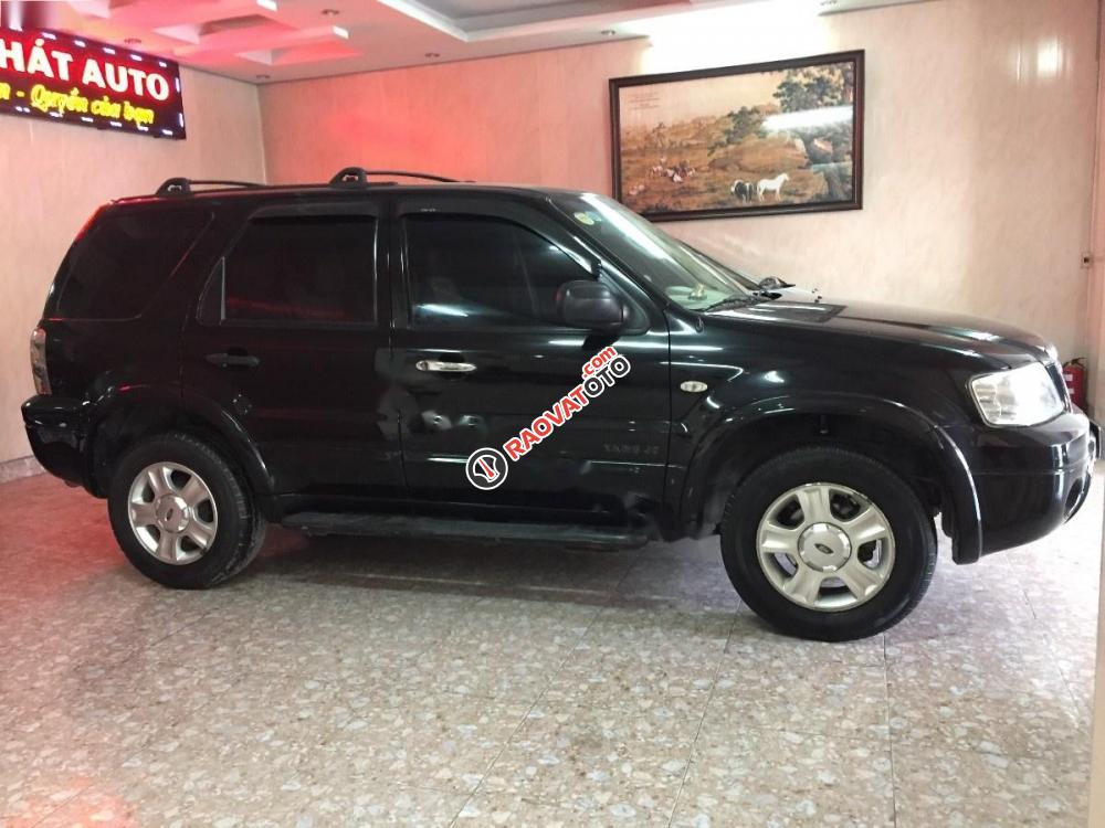 Cần bán Ford Escape sản xuất 2004, màu đen số tự động-4