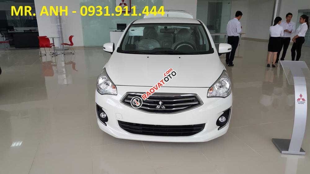 Mitsubishi Quảng Nam bán Attrage đời 2018, màu trắng, nhập khẩu, giá 410 triệu. LH: Đông Anh 0931911444-1