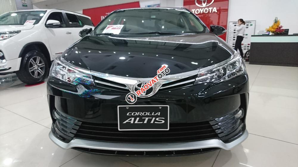 Bán Toyota Corolla Altis 1.8E CVT đời 2018, ưu đãi tốt nhất Miền Nam-0