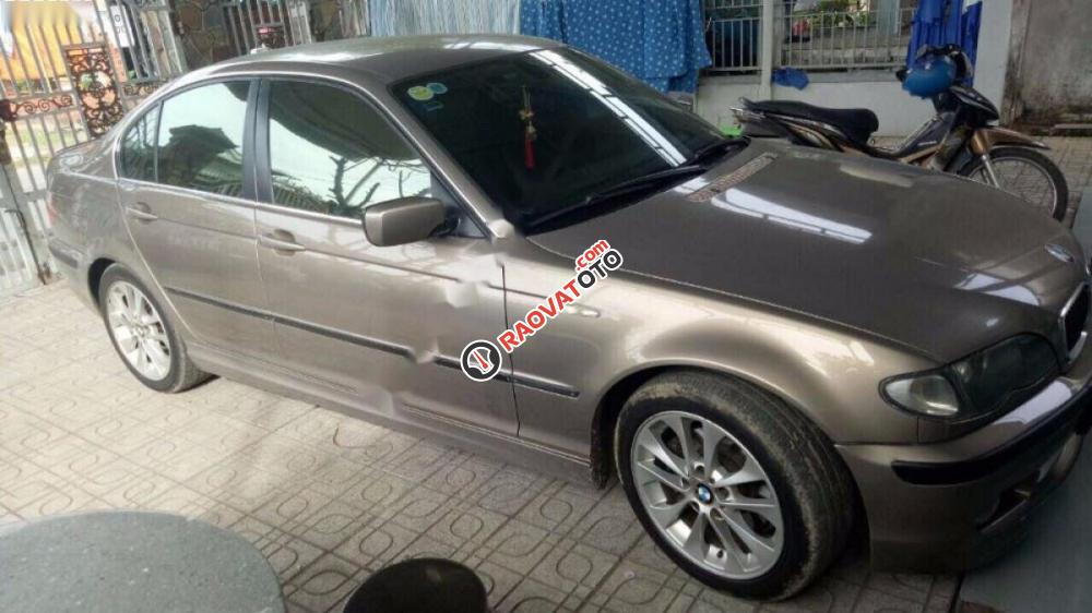 Cần bán lại xe BMW 3 Series 325i đời 2003, màu nâu xe gia đình-0