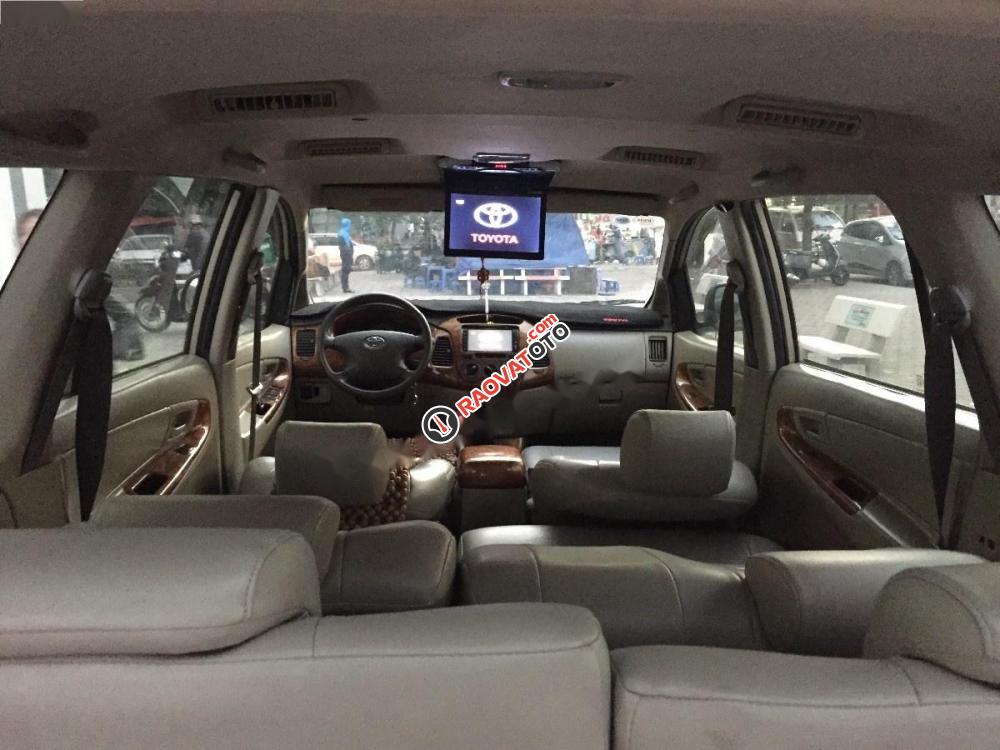 Bán xe Toyota Innova 2.0MT sản xuất 2008, màu vàng chính chủ-2