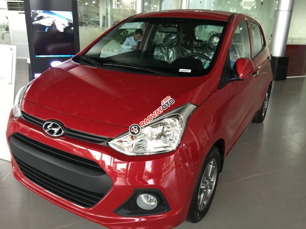 Bán xe Hyundai Grand i10 1.0 AT đời 2017 màu đỏ nhập khẩu, hỗ trợ vay vốn 80% GT xe, hotline 0935904141 0948945599-3