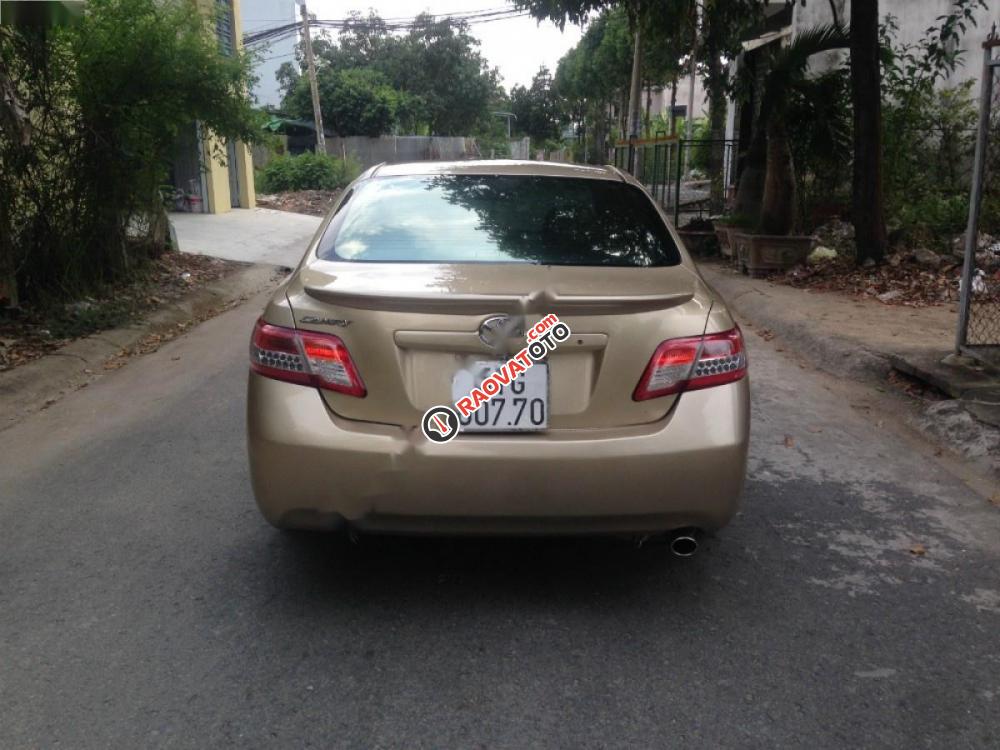 Bán Toyota Camry sản xuất 2007, màu vàng, xe nhập số sàn, giá chỉ 520 triệu-1