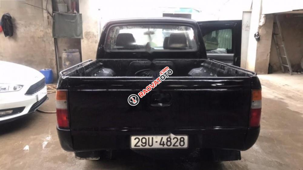 Cần bán gấp Ford Ranger đời 2004, màu đen, giá tốt-5