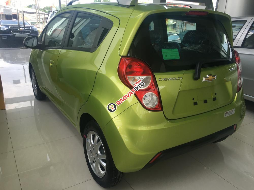 Bán xe Chevrolet Spark LS năm 2017, giá cạnh tranh, vay lãi suất thấp-3