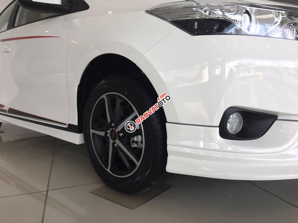 Cần bán Toyota Vios 1.5G CVT TRD 2018, màu trắng phiên bản thể thao TRD, giao ngay-8