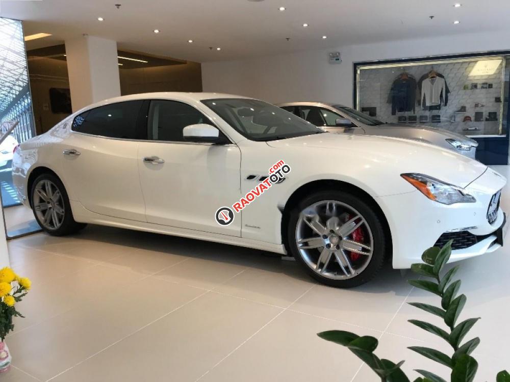 Cần bán xe Maserati Quatroporte 3.0 V6 đời 2017, màu trắng, xe nhập-9