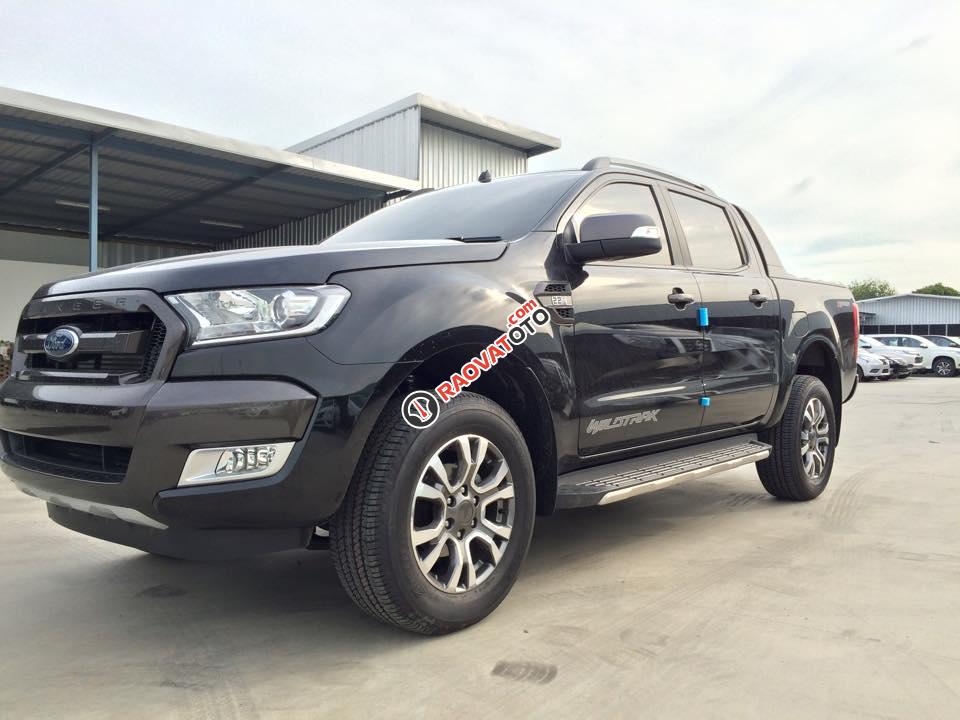 Ford Ranger - Quảng Ninh bán Wildtrak 3.2 AT 4x4 Navigator đời 2017, màu đen, hỗ trợ trả góp hơn 80%-2