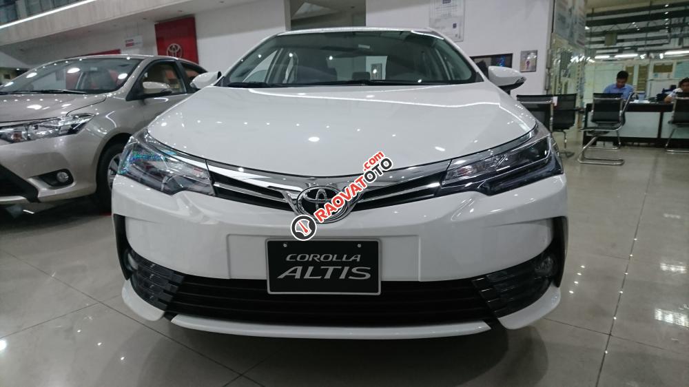 Bán Toyota Altis 2.0V Luxury 2018, đẳng cấp trong phân khúc, an toàn tuyệt đối, sở hữu ngay với 10% trả trước-0