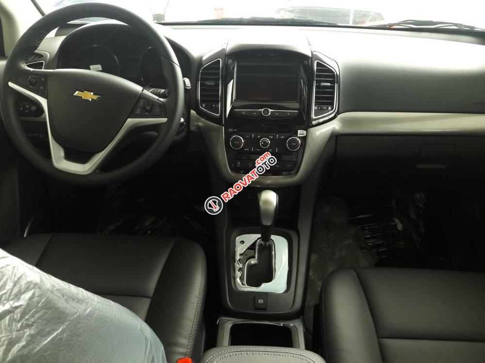 Chevrolet Captiva 2016. Trả góp lãi suất thấp, giao xe ngay - Giảm thẳng 24 triệu- LH Thảo 0934022388 nhận báo giá-3