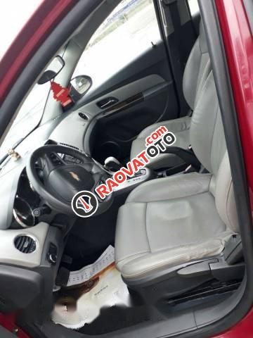 Bán ô tô Chevrolet Cruze LTZ đời 2011, màu đỏ chính chủ, giá 335tr-1