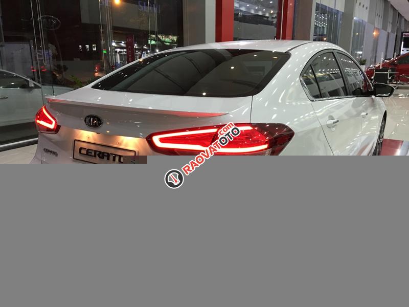 Bán xe Kia Cerato 2.0 số tự động, giá ưu đãi hấp dẫn nhất thị trường-4