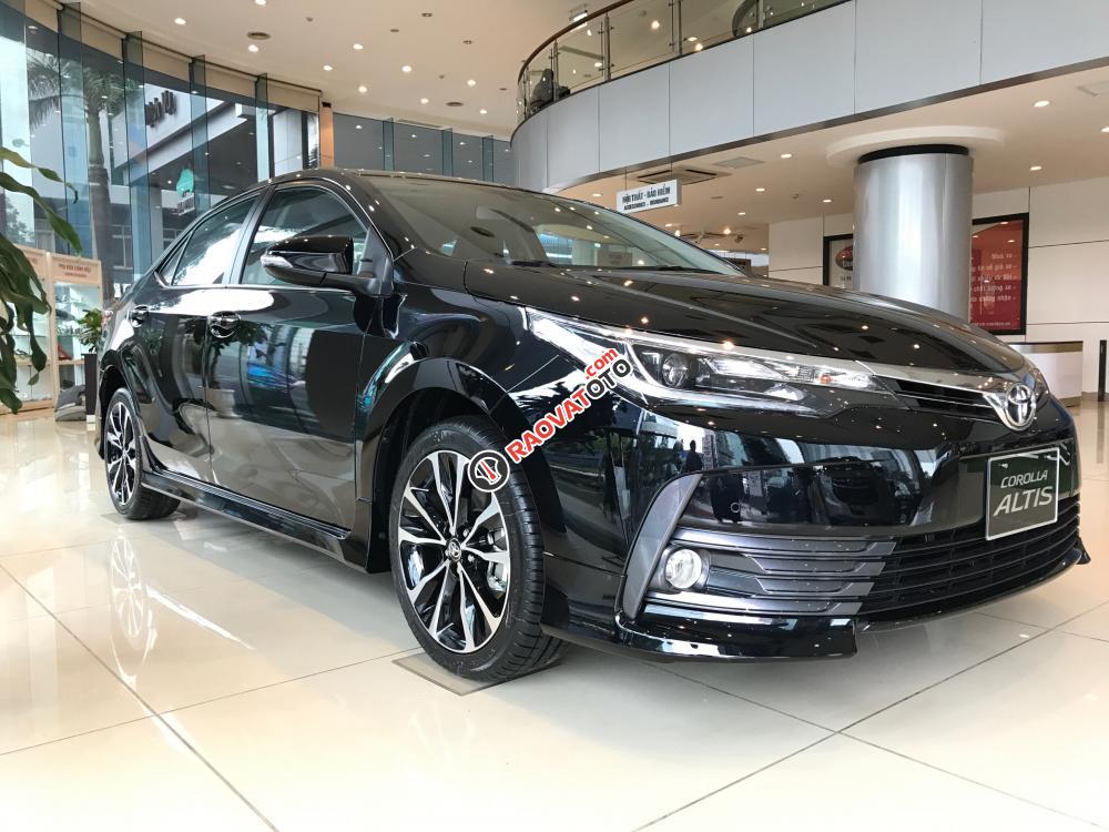 Bán Toyota Corolla Altis 2.0V CVT Sport đời 2018, Khuyến mãi tiền mặt và phụ kiện bảo hiểm, Km cực lớn-0