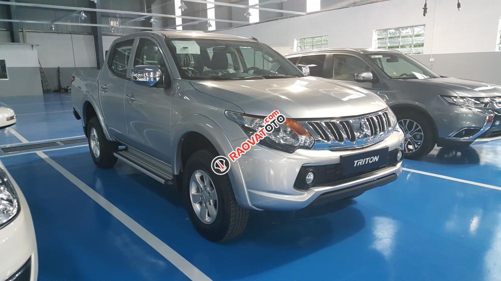 Đà Nẵng Mitsubishi Triton tự động mivec, màu bạc, nhập khẩu, giá chỉ 687tr - LH Đông Anh 093191144-0