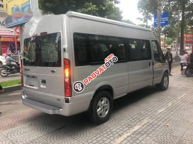 Bán xe Ford Transit 2017, màu bạc -1