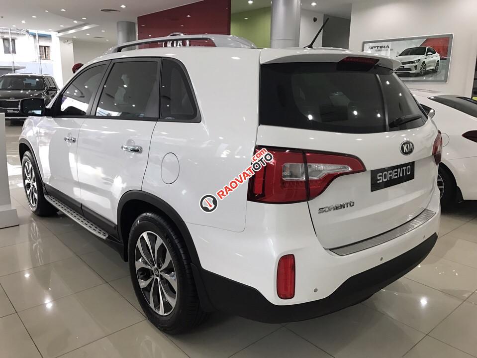 Bán Kia Sorento 2017 -LH: 0938.838.184-6