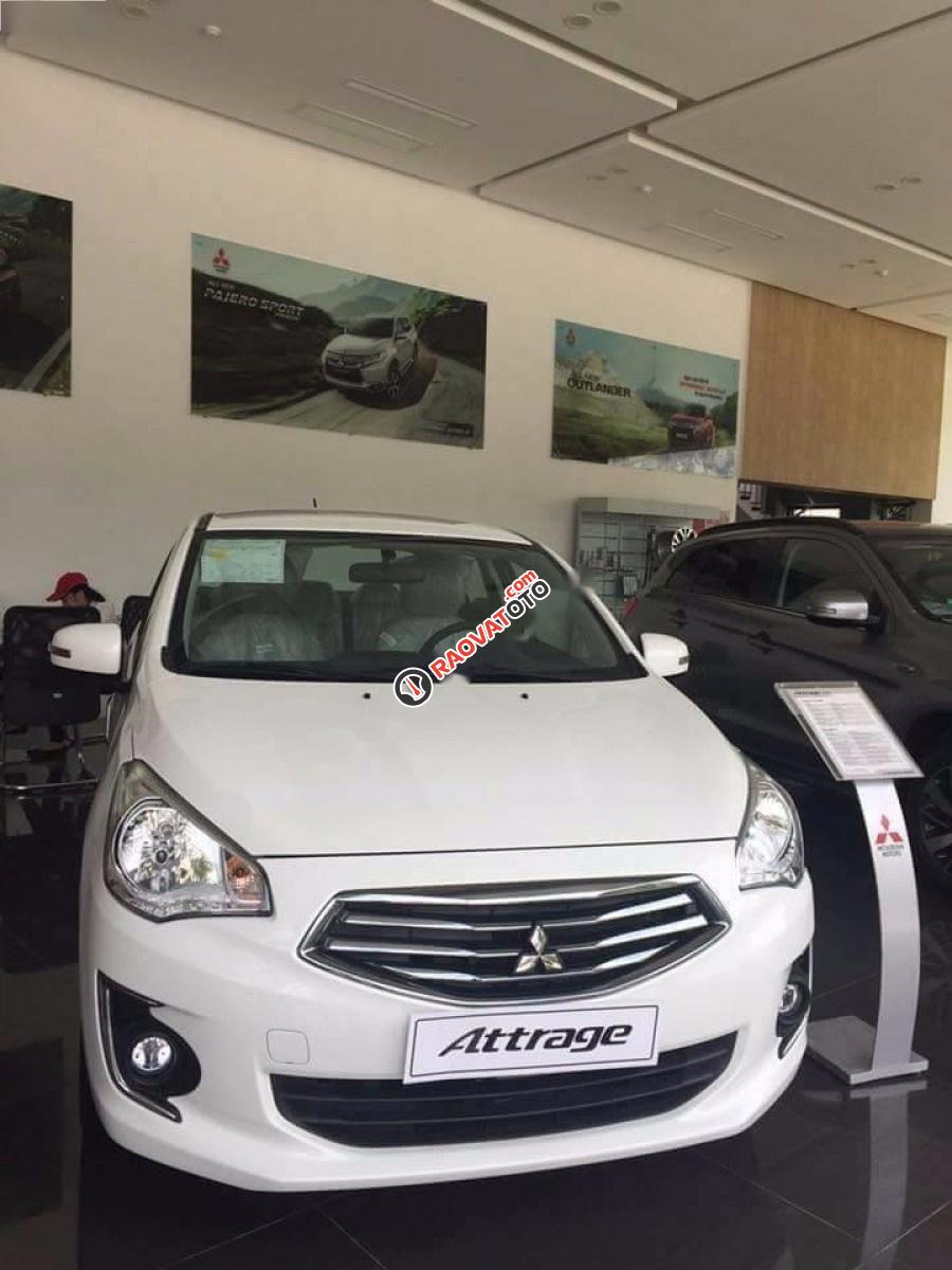 Cần bán xe Mitsubishi Attrage 1.2CVT năm 2017, màu trắng, xe nhập, giá chỉ 475 triệu-0