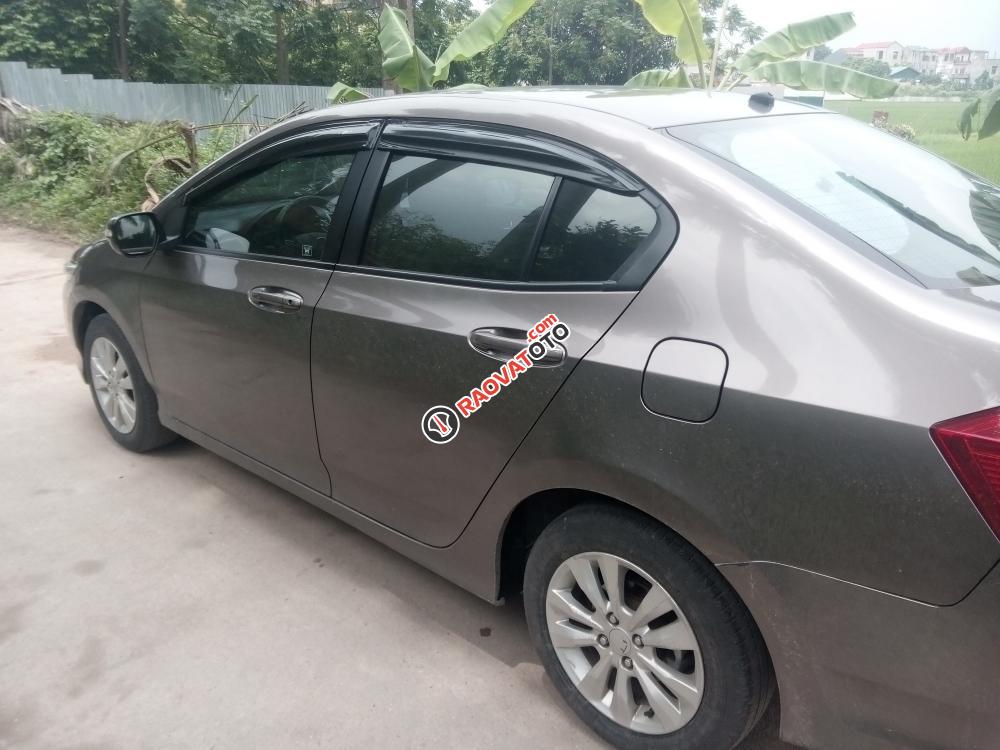 Bán Honda City năm 2014, màu xám (ghi) chính chủ, giá tốt 450tr-0