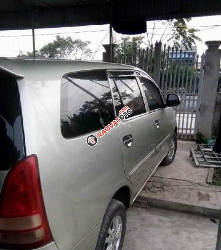 Bán Toyota Innova J năm 2008, màu bạc-1