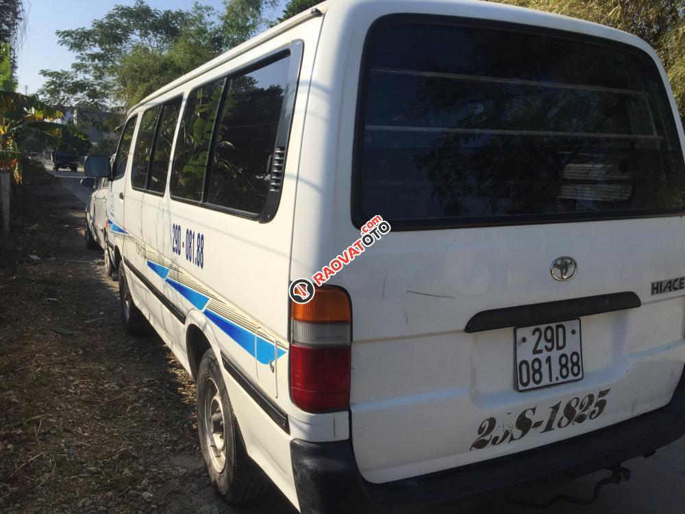 Bán ô tô Toyota Hiace sản xuất 2002, màu trắng, nhập khẩu nguyên chiếc-4