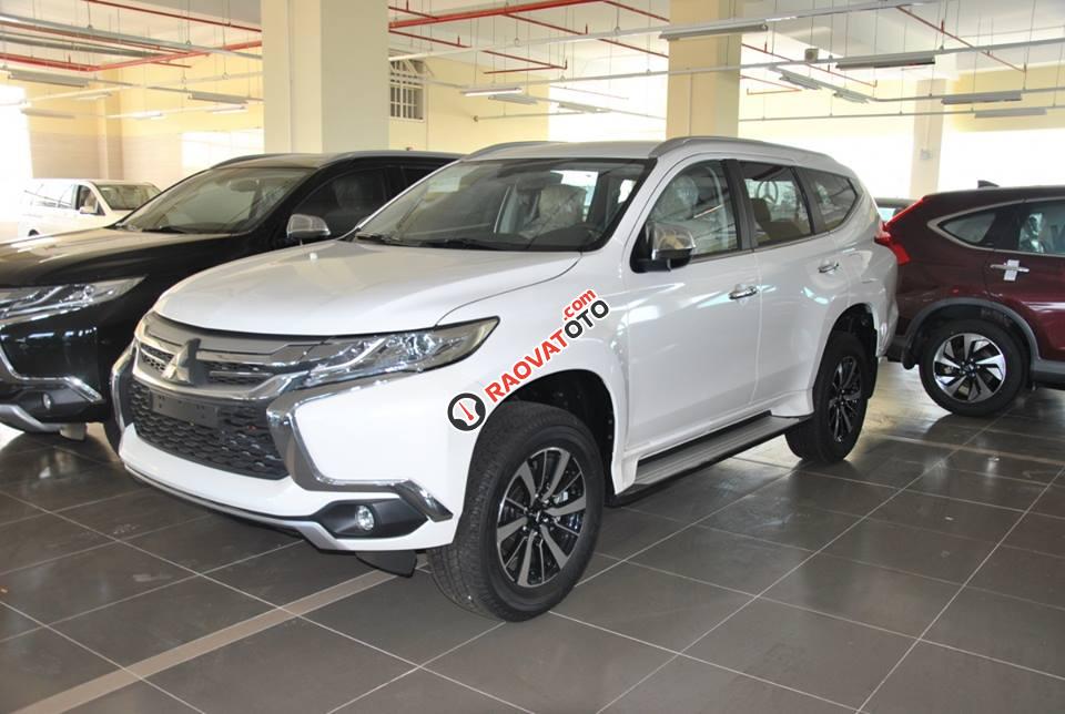 Cần bán xe Mitsubishi Pajero Sport 2017 nhập khẩu nguyên chiếc, khuyến mãi trong tháng 3/2018 tại Quảng Bình-3