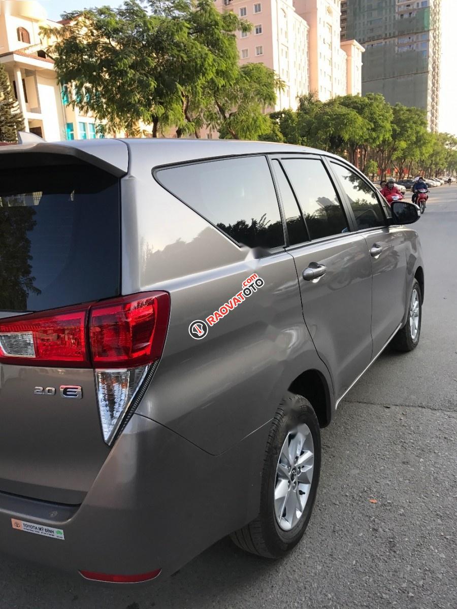 Bán Toyota Innova 2.0E đời 2017, giá tốt-7