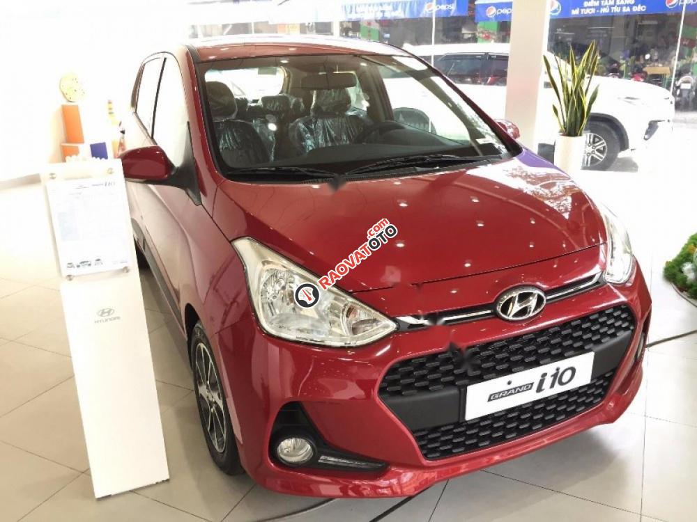 Bán xe Hyundai Grand i10 1.0 AT đời 2017, màu đỏ-1