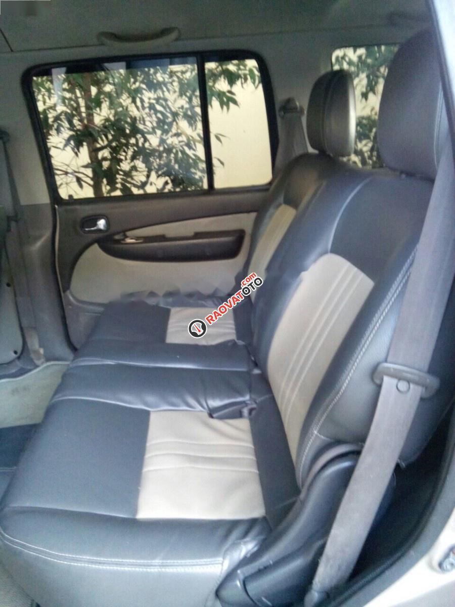 Cần bán gấp Ford Everest đời 2005, xe gia đình-6