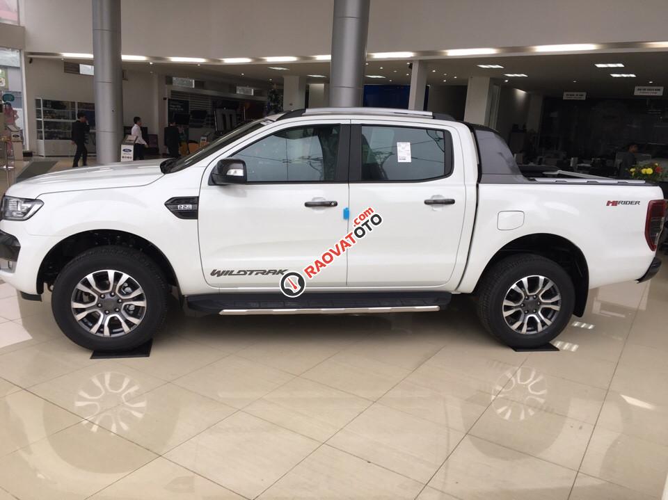 Bán xe Ford Ranger giá rẻ Wildtrak 2.2 AT 4x2, giao xe ngay, hỗ trợ trả góp 80%-2