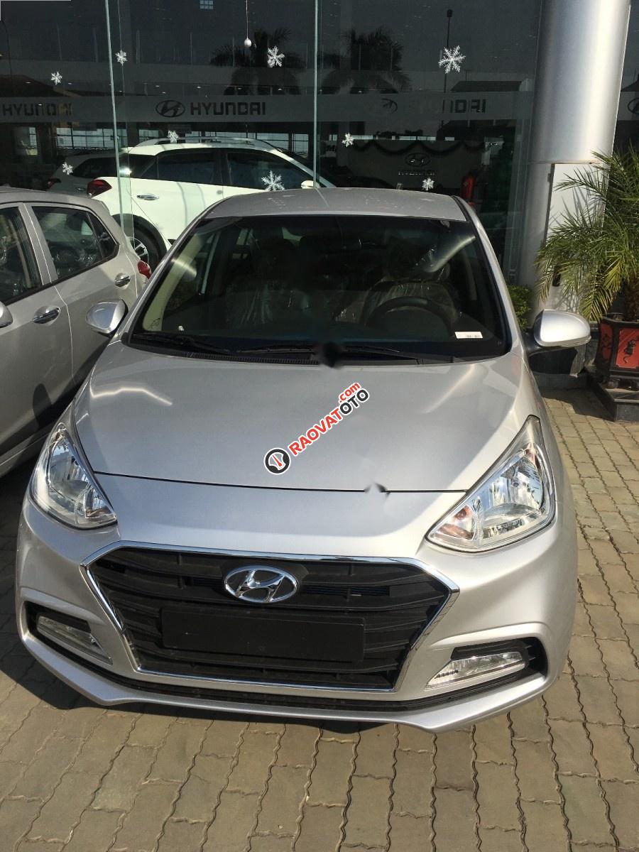 Bán Hyundai Grand i10 năm 2017, màu trắng, giá chỉ 390 triệu-5