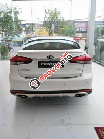 Bán xe Kia Cerato đời 2017, màu trắng, giá tốt-4