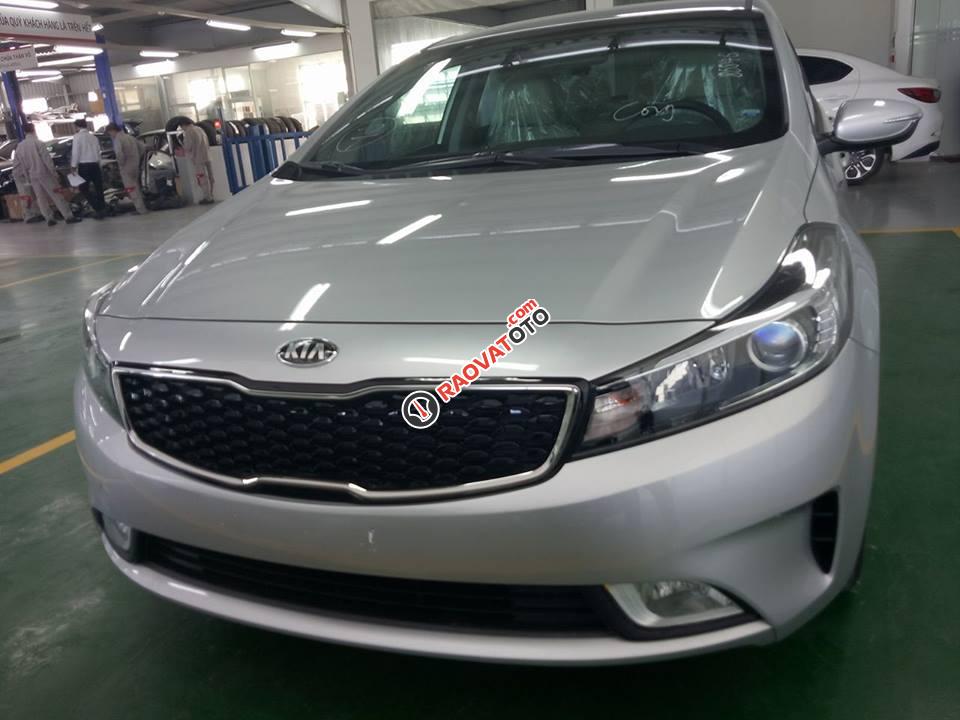 Kia Cerato 1.6MT chỉ cần đưa trước 181 triệu là có xe ngay, Lh 0938603059 để nhận ngay giá tốt nhất-0