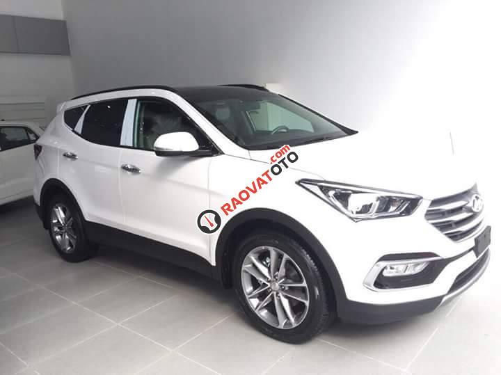 Bán Hyundai Santa Fe 2.2 màu trắng, có xe giao ngay, hỗ trợ trả góp 0961917516-8