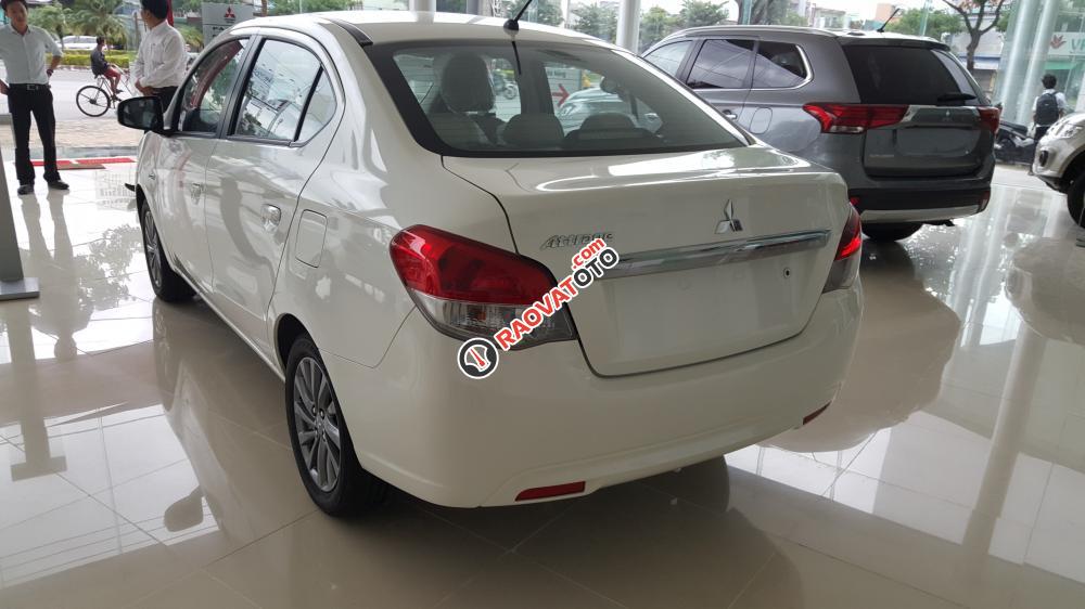 Mitsubishi Quảng Nam bán Attrage đời 2018, màu trắng, nhập khẩu, giá 410 triệu. LH: Đông Anh 0931911444-5